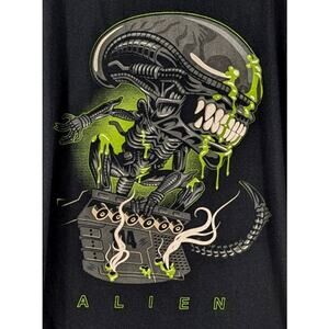 Alien 40th Anniversary Xenomorph T Shirt Mens Large Black Graphic Funko Tee